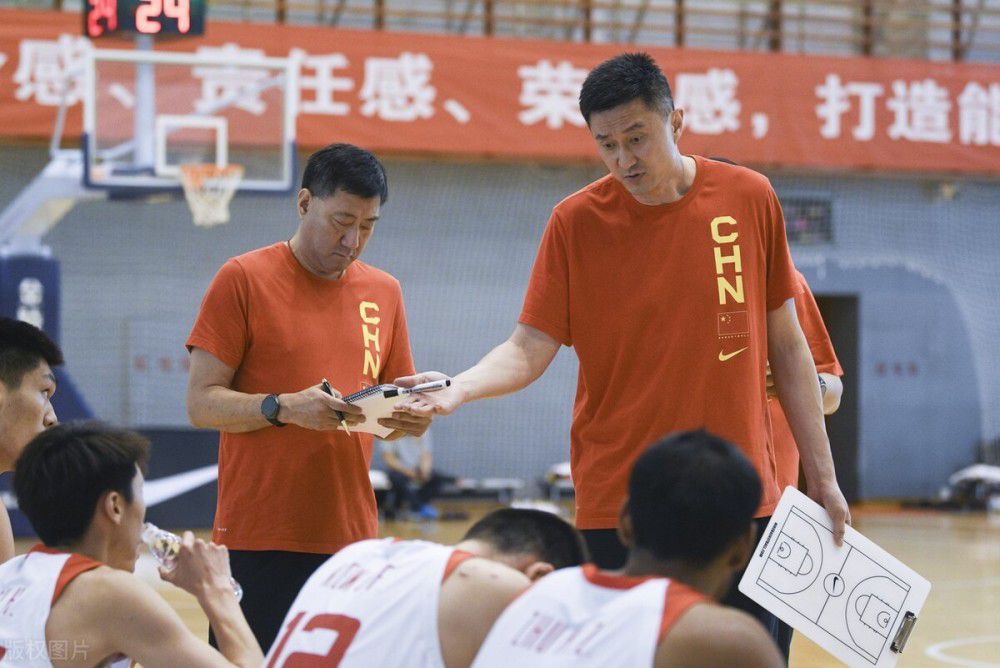 然而，对于我们来说，是怀着纪实的眼光和期盼的心理在欣赏它的，希望电影最后能够将人性改造，或者受到灾难的人性能到得到拯救。